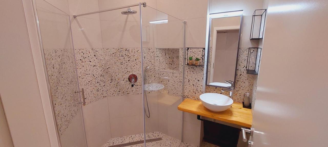 Apartments Viva Korčula Екстериор снимка