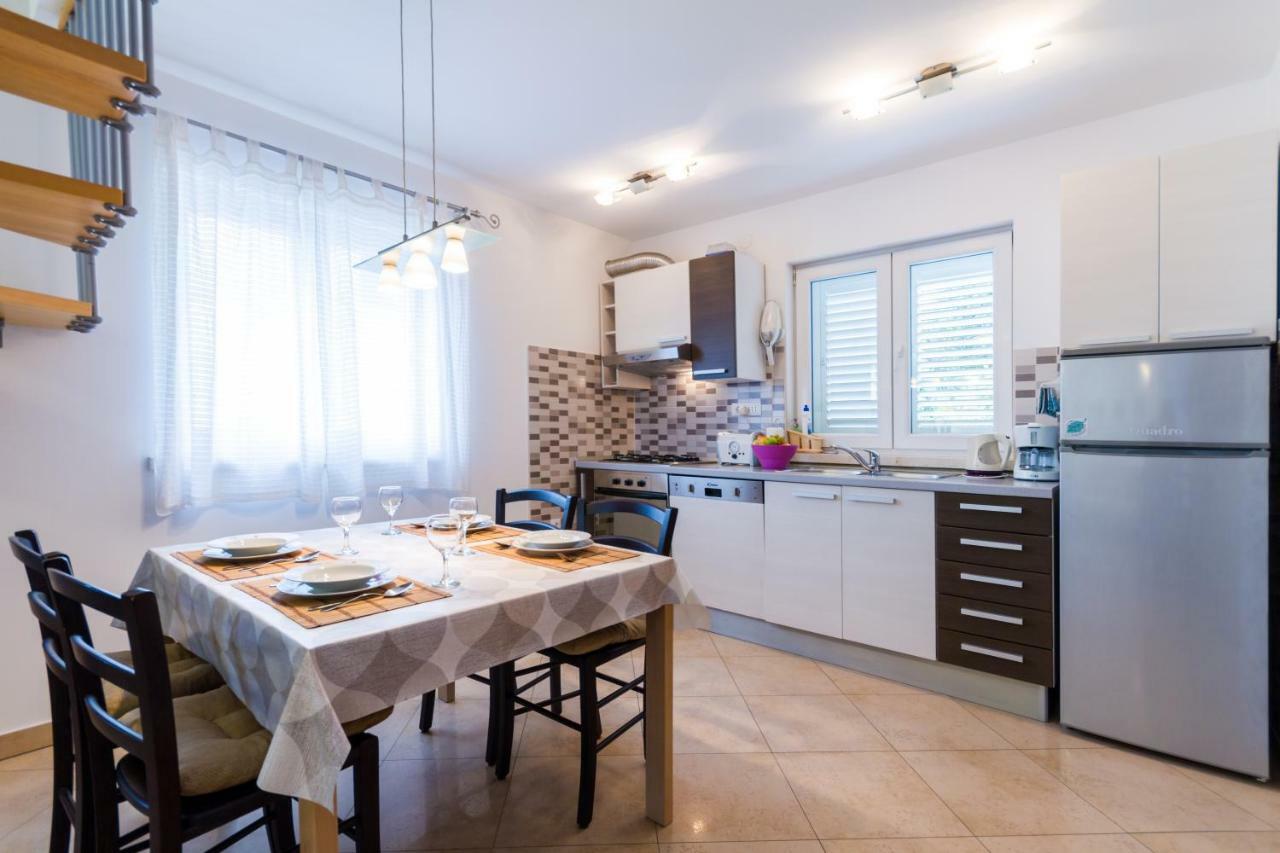 Apartments Viva Korčula Екстериор снимка